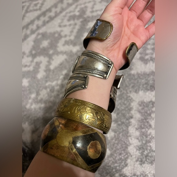 5 Native american jewelry bracelet Bundle Turquoise Bronze Stone Red Cuff Green. - Picture 2 of 11